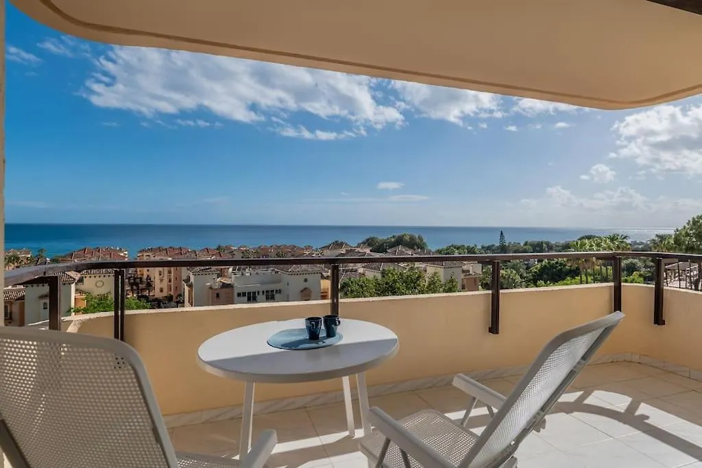 Charming Apartment With Sea Views Marbella Spain