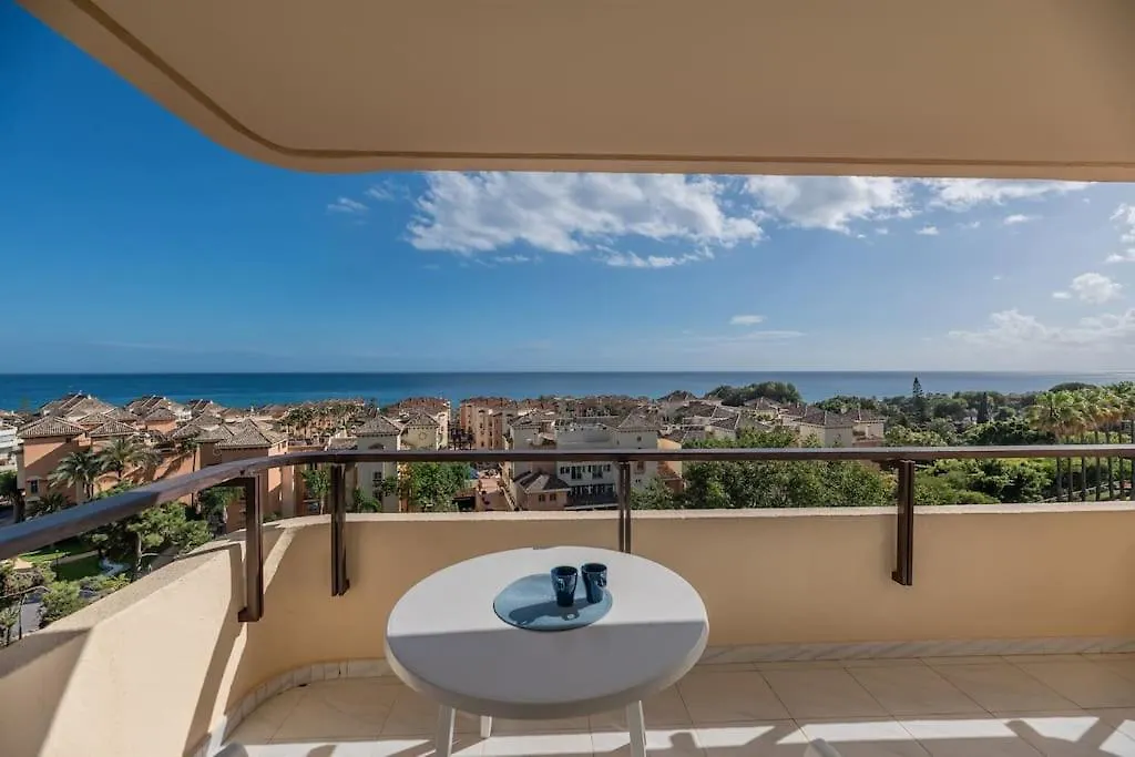Charming Apartment With Sea Views Marbella