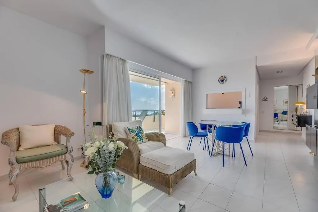 Charming Apartment With Sea Views Marbella