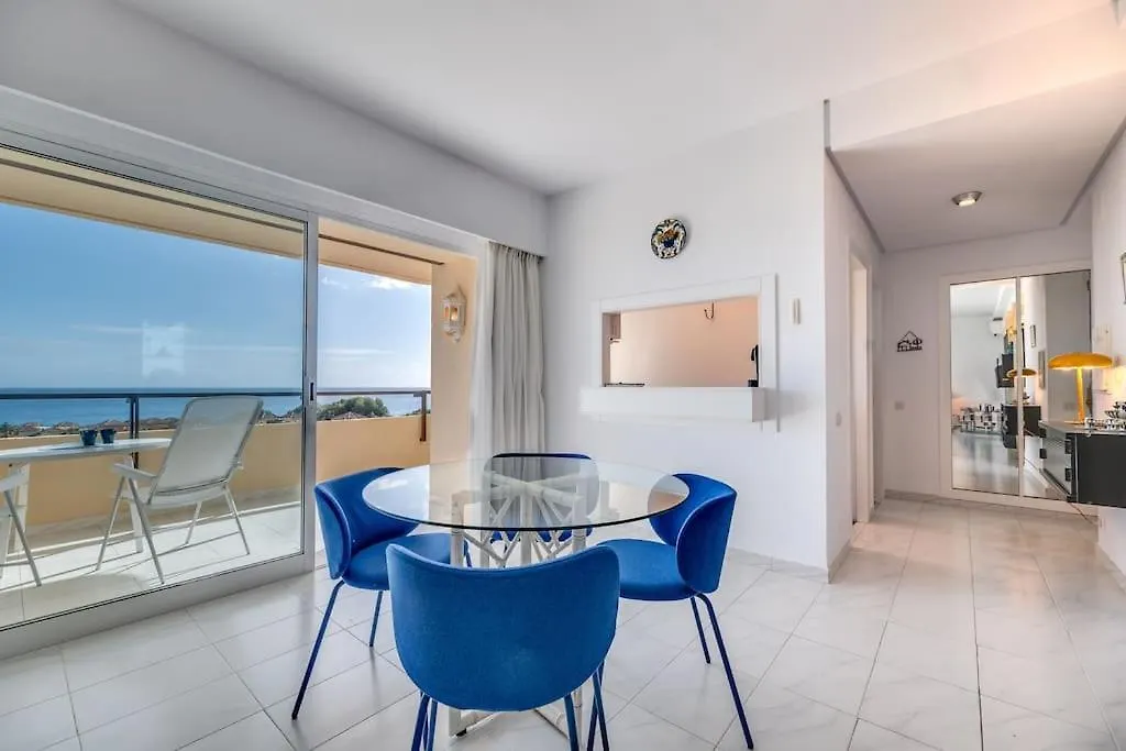Charming Apartment With Sea Views Marbella Spain