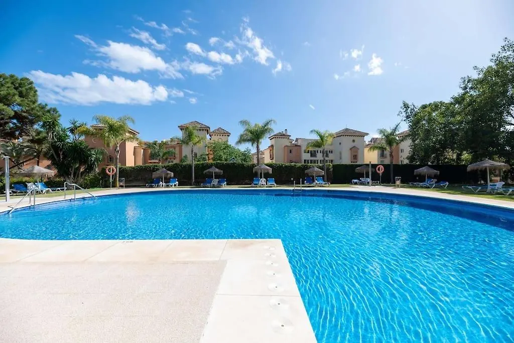 Charming Apartment With Sea Views Marbella
