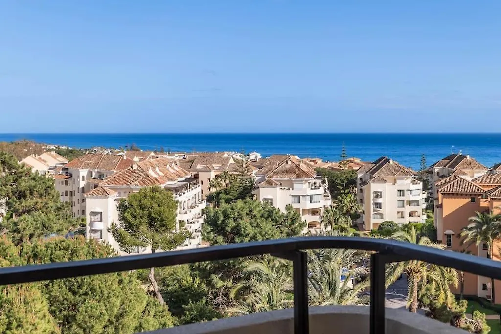 Charming Apartment With Sea Views Marbella