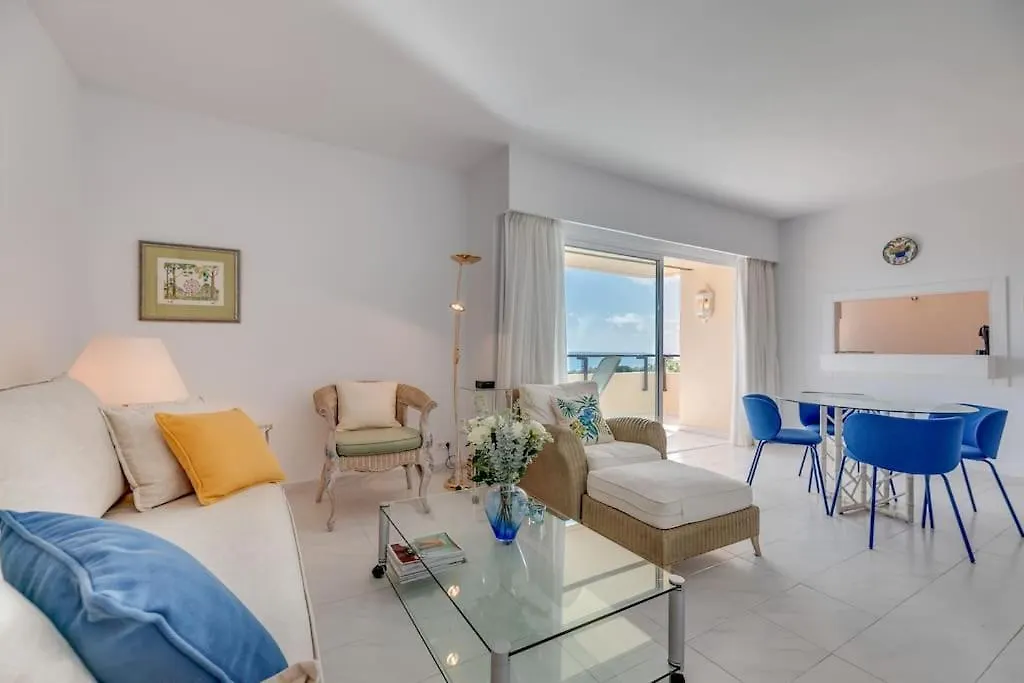 Charming Apartment With Sea Views Marbella