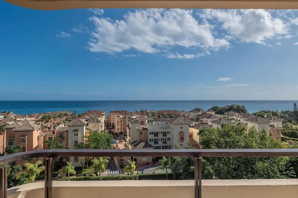 Charming Apartment With Sea Views Marbella Spain